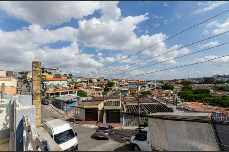 Casa à venda com 192m², 4 quartos e 4 vagas Casa à venda com 192m², 4 quartos e 4 vagasSala - Varanda