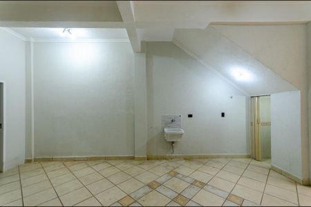 Casa à venda com 192m², 4 quartos e 4 vagas Casa à venda com 192m², 4 quartos e 4 vagasGaragem