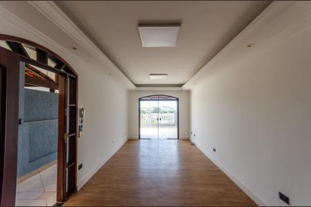 Sala de casa à venda com 4 quartos, 192m² em Jardim Santa Monica, São Paulo