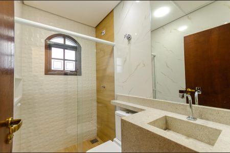 Casa à venda com 192m², 4 quartos e 4 vagas Casa à venda com 192m², 4 quartos e 4 vagasBanheiro