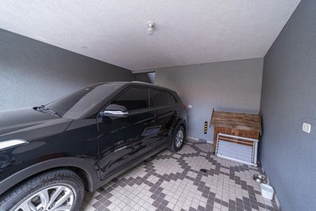 Casa à venda com 135m², 3 quartos e 2 vagas Casa à venda com 135m², 3 quartos e 2 vagasGaragem