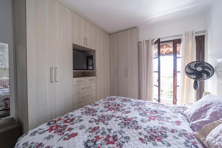 Casa à venda com 135m², 3 quartos e 2 vagas Casa à venda com 135m², 3 quartos e 2 vagasQuarto 1