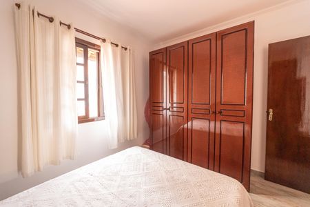 Casa à venda com 135m², 3 quartos e 2 vagas Casa à venda com 135m², 3 quartos e 2 vagasQuarto 3