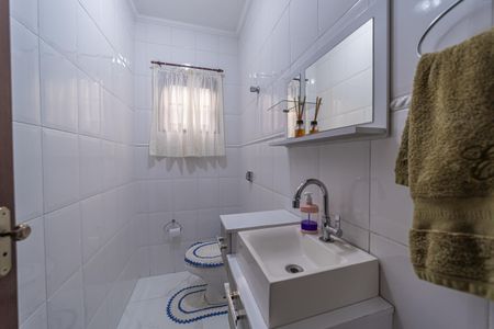 Casa à venda com 135m², 3 quartos e 2 vagas Casa à venda com 135m², 3 quartos e 2 vagasLavabo