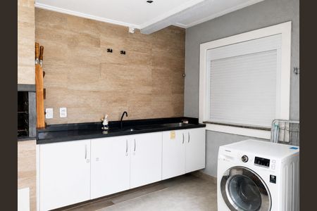 Área de serviço de casa para alugar com 2 quartos, 55m² em Jardim Betânia, Cachoeirinha