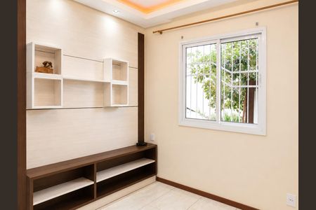Sala  de casa para alugar com 2 quartos, 55m² em Jardim Betânia, Cachoeirinha