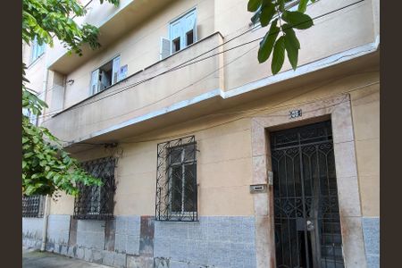 Apartamento para alugar com 90m², 3 quartos e sem vagaFachada e portaria