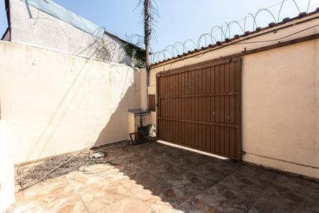 Casa para alugar com 60m², 1 quarto e sem vagaVaranda