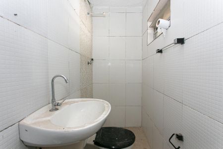 Casa para alugar com 60m², 1 quarto e sem vagaBanheiro