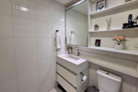 Apartamento à venda com 48m², 2 quartos e 1 vagaBanheiro 1