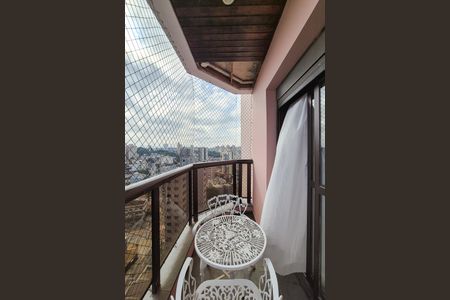 Apartamento à venda com 150m², 4 quartos e 3 vagasvaranda da Suíte 1