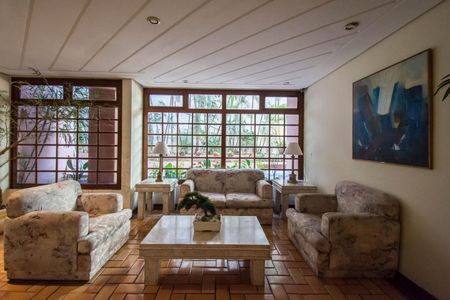 Apartamento à venda com 150m², 4 quartos e 3 vagasÁrea comum - hall