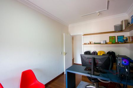 Apartamento à venda com 139m², 4 quartos e 2 vagasQuarto 4
