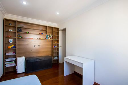 Apartamento à venda com 139m², 4 quartos e 2 vagasQuarto 3