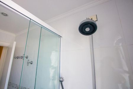 Apartamento à venda com 139m², 4 quartos e 2 vagasBanheiro do quarto 1