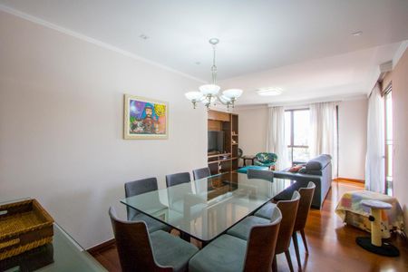 Apartamento à venda com 139m², 4 quartos e 2 vagasSala