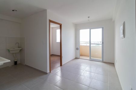 Sala de apartamento para alugar com 2 quartos, 32m² em Lapa de Baixo, São Paulo