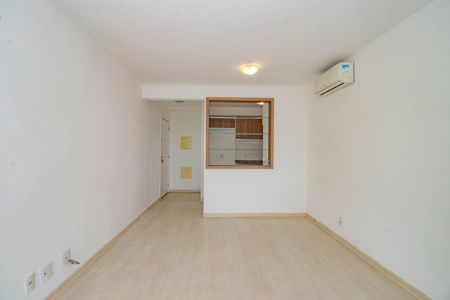Sala de apartamento à venda com 3 quartos, 76m² em Morro Santana, Porto Alegre