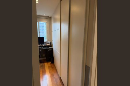 Apartamento à venda com 79m², 3 quartos e 2 vagas Apartamento à venda com 79m², 3 quartos e 2 vagasQuarto 1