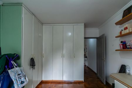 Casa à venda com 183m², 3 quartos e 2 vagas Casa à venda com 183m², 3 quartos e 2 vagasQuarto 1