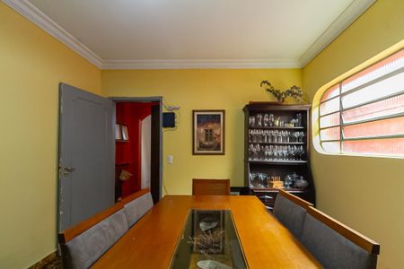 Casa à venda com 183m², 3 quartos e 2 vagas Casa à venda com 183m², 3 quartos e 2 vagasSala de Jantar