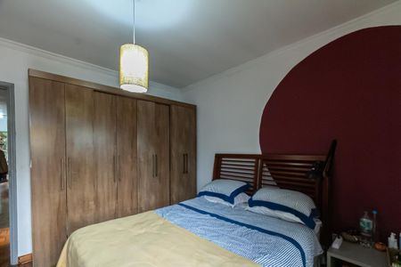 Casa à venda com 183m², 3 quartos e 2 vagas Casa à venda com 183m², 3 quartos e 2 vagasSuíte
