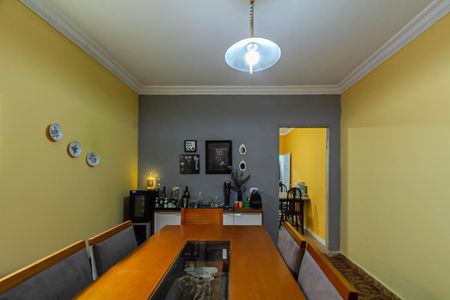 Casa à venda com 183m², 3 quartos e 2 vagas Casa à venda com 183m², 3 quartos e 2 vagasSala de Jantar