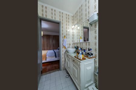 Casa à venda com 183m², 3 quartos e 2 vagas Casa à venda com 183m², 3 quartos e 2 vagasBanheiro da Suíte