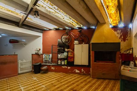 Casa à venda com 183m², 3 quartos e 2 vagas Casa à venda com 183m², 3 quartos e 2 vagasQuintal