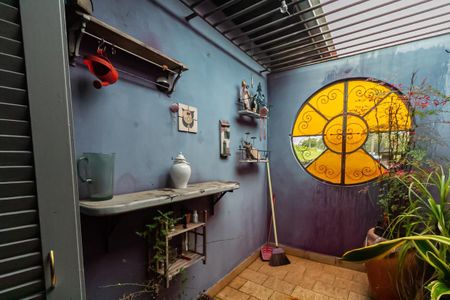 Casa à venda com 183m², 3 quartos e 2 vagas Casa à venda com 183m², 3 quartos e 2 vagasVaranda da Suíte