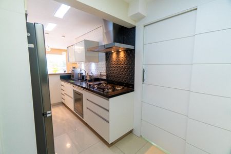 Apartamento para alugar com 140m², 3 quartos e 2 vagasCozinha
