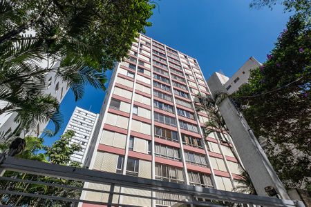 Apartamento para alugar com 189m², 3 quartos e 2 vagas Apartamento para alugar com 189m², 3 quartos e 2 vagasFachada