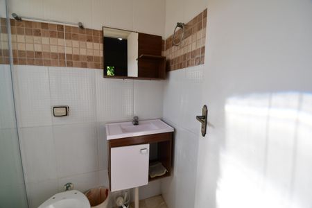 Casa para alugar com 194m², 3 quartos e 2 vagasBanheiro Suíte