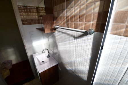 Casa para alugar com 194m², 3 quartos e 2 vagasBanheiro Social
