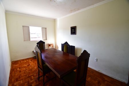 Casa para alugar com 194m², 3 quartos e 2 vagasQuarto 1