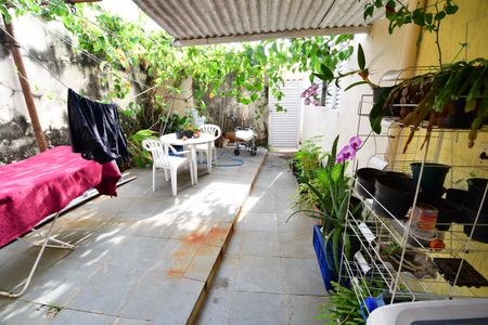 Casa para alugar com 194m², 3 quartos e 2 vagasQuintal