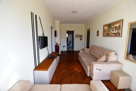 Sala de casa para alugar com 3 quartos, 194m² em Parque São Quirino, Campinas