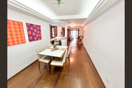 Sala de casa à venda com 3 quartos, 250m² em Jardim São Paulo, São Paulo