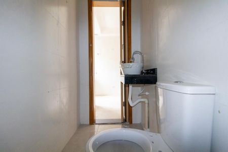 Apartamento à venda com 55m², 2 quartos e sem vaga Apartamento à venda com 55m², 2 quartos e sem vagaBanheiro
