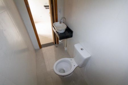 Apartamento à venda com 55m², 2 quartos e sem vaga Apartamento à venda com 55m², 2 quartos e sem vagaBanheiro