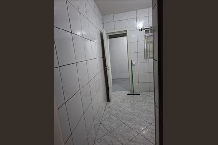 Cozinha de casa de condomínio para alugar com 1 quarto, 65m² em Vila Tupi, Praia Grande