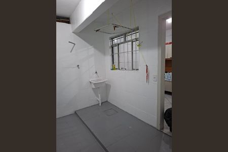 Área de serviço de casa de condomínio para alugar com 1 quarto, 65m² em Vila Tupi, Praia Grande