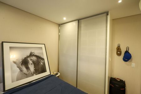 Apartamento à venda com 225m², 3 quartos e 4 vagas Apartamento à venda com 225m², 3 quartos e 4 vagasSuíte 2