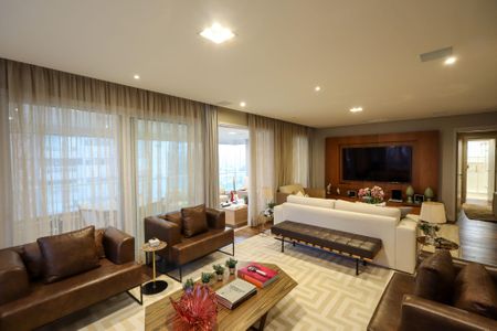 Apartamento à venda com 225m², 3 quartos e 4 vagas Apartamento à venda com 225m², 3 quartos e 4 vagasSala 2