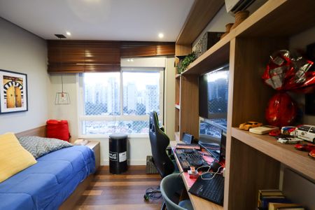 Apartamento à venda com 225m², 3 quartos e 4 vagas Apartamento à venda com 225m², 3 quartos e 4 vagasSuíte 3