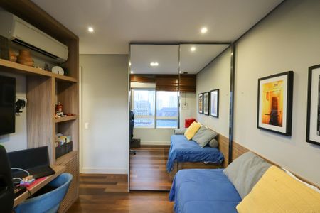 Apartamento à venda com 225m², 3 quartos e 4 vagas Apartamento à venda com 225m², 3 quartos e 4 vagasSuíte 3