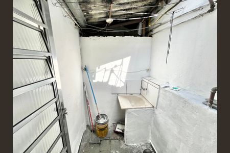 Casa para alugar com 50m², 1 quarto e sem vaga Casa para alugar com 50m², 1 quarto e sem vagaLavanderia