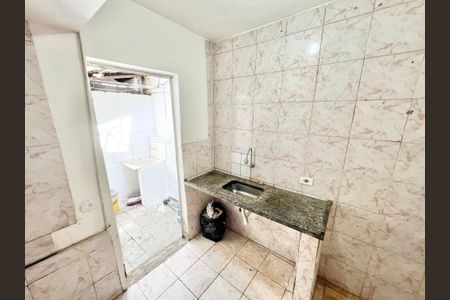 Casa para alugar com 50m², 1 quarto e sem vaga Casa para alugar com 50m², 1 quarto e sem vagaCozinha