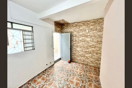 Sala de casa para alugar com 1 quarto, 50m² em Vila Bandeirantes, São Paulo