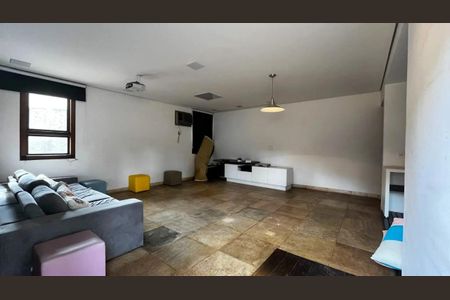 Casa à venda com 5 quartos, 650m² em Pampulha, Belo Horizonte